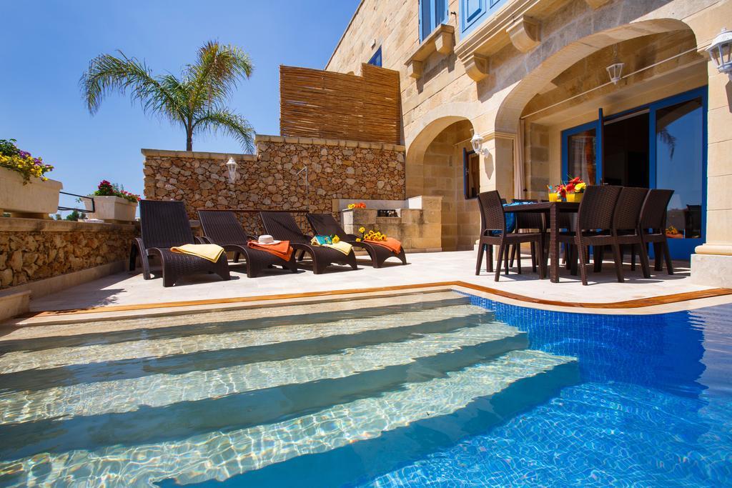 Carini Farmhouses Għarb الغرفة الصورة