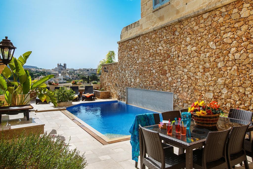 Carini Farmhouses Għarb الغرفة الصورة