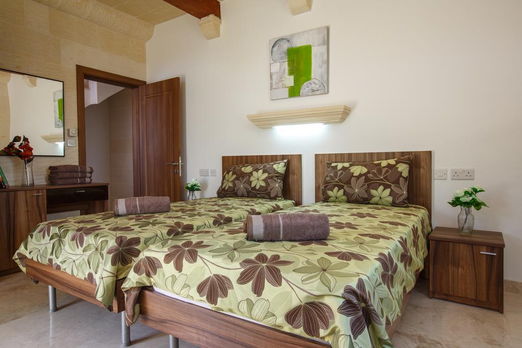 Carini Farmhouses Għarb المظهر الخارجي الصورة